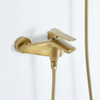 Guangdong 2021, nuevo diseño, grifo mezclador de ducha de baño de latón dorado montado en la pared, grifo de bañera